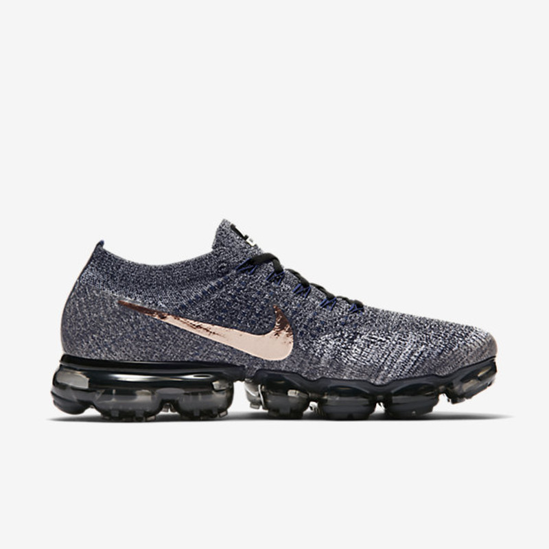 Air vapormax explorer dark on sale